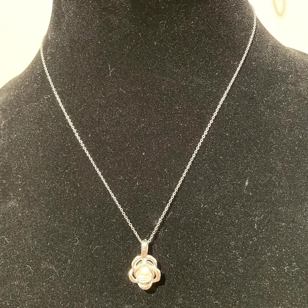 925 Sterling Silver LUC Lucas Lameth Round Culture Pearl Pendant & 18” Necklace - Picture 12 of 12